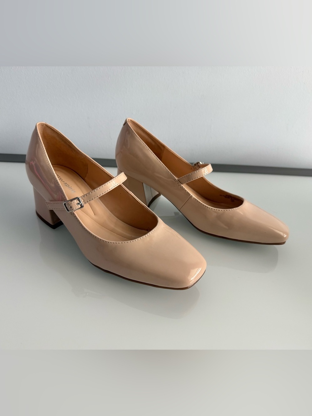 Easy Spirit Women's Light Natural Marlay eFlex Mary Jane Block Heel Pumps Size 5
